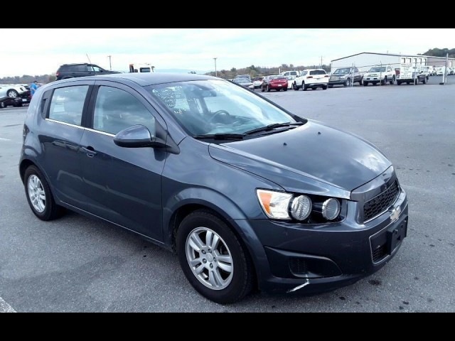 BUY CHEVROLET SONIC 2013 5DR HB MANUAL LT, Abingdon Auto Auction, Inc.