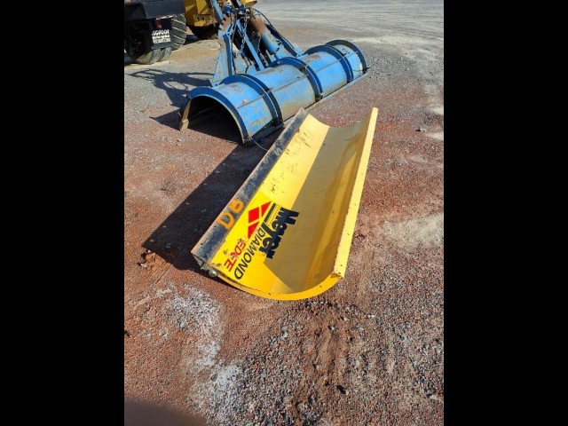BUY PLOW BLADE 1 1901 1, Abingdon Auto Auction, Inc.