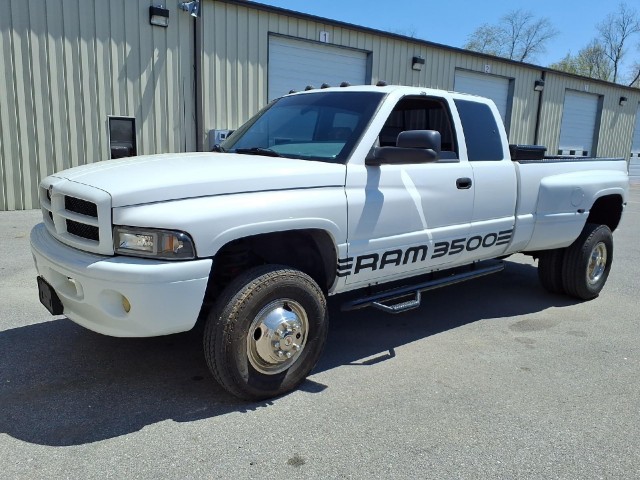 BUY DODGE RAM 3500 1995 CLUB CAB 155