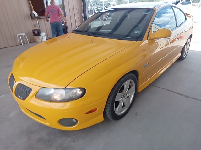 BUY PONTIAC GTO 2004 2DR CPE, Abingdon Auto Auction, Inc.
