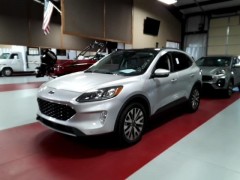 BUY FORD ESCAPE 2020 TITANIUM AWD, Abingdon Auto Auction, Inc.