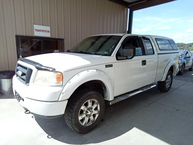 BUY FORD F-150 2008 4WD SUPERCAB 145