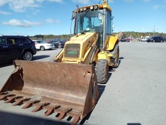 BUY NEW HOLLAND LB110 2001 TRACTOR LOADER BACKHOE - 4WD, Abingdon Auto Auction, Inc.