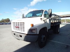 2003 GMC 7500 TRUCK - CRASH CUSHION - NCHRP3 