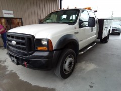 2007 FORD SUPER DUTY F-450 DRW TRUCK - UTIL BODY - 16000 GVW 2007 FORD SUPER DUTY F-450 DRW TRUCK - UTIL BODY - 16000 GVW