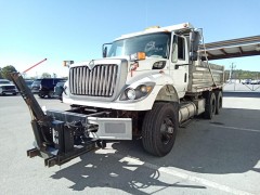 BUY INTERNATIONAL 7600 2009 TRUCK - DUMP - 50000 GVW A/T, Abingdon Auto Auction, Inc.