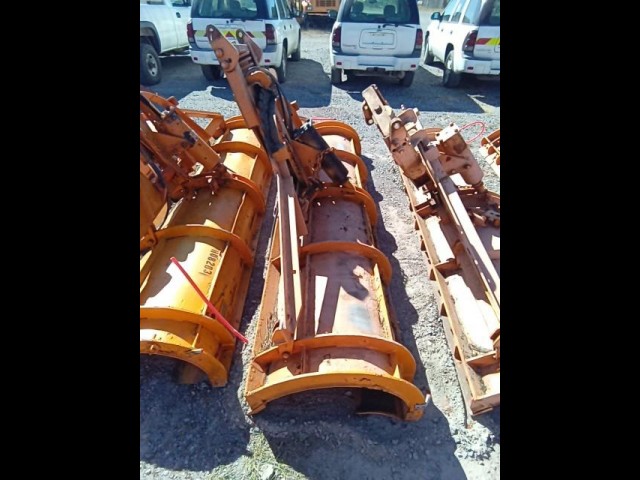 BUY VALK RV112115 1990 SNOWPLOW - POWER REVERSING, Abingdon Auto Auction, Inc.