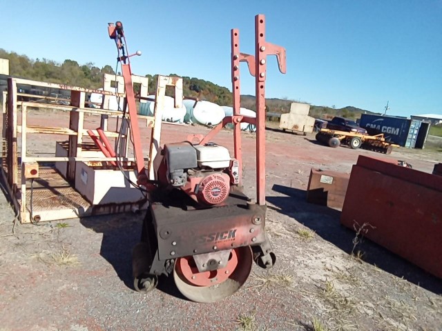 BUY ESSICK V303EH 2000 TAILGATE ROLLER, Abingdon Auto Auction, Inc.