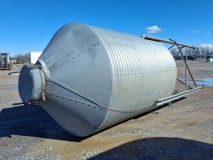  BROCK FEEDBIN UPRIGHT 