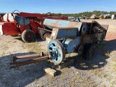  FORD SQUARE BALER 530 1 