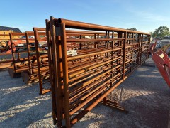 CATTLE PANEL W/GATE 1 