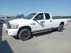 2009 DODGE RAM 2500 4 DR 4X4  